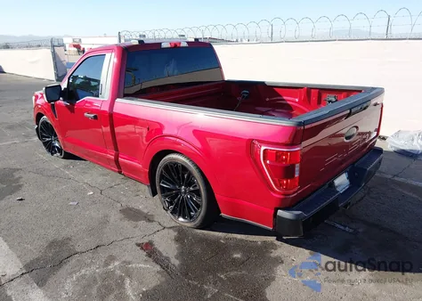 2022 Ford F-150 Xlt z USA, uszkodzony, nr VIN 1FTMF1C50NKE39112